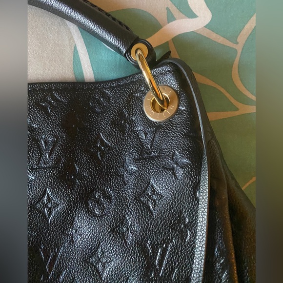 Louis Vuitton Black Empreinte Artsy Shoulder Bag - Picture 10 of 13